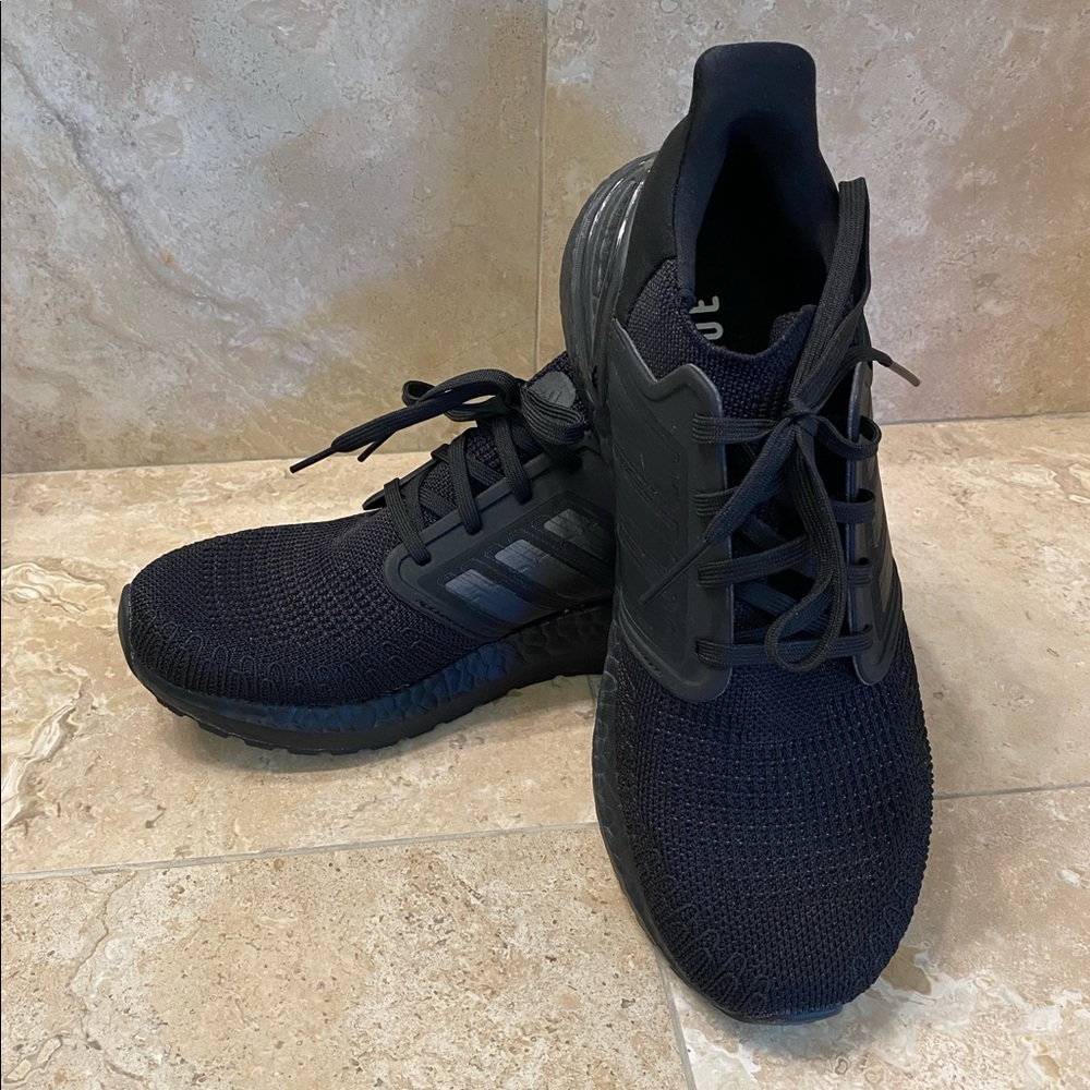 EUC Adidas Ultraboost 20 Like New Black Women’s 9